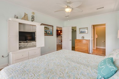 This beautifully maintained 2-bedroom, 2-bath condo is sold - photo 27