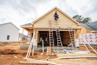 (private lake, pond, coastal) Townhome/Townhouse Active Under Contract in Oxford Mississippi