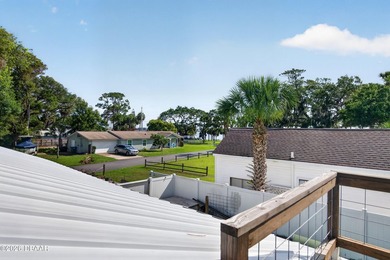 Do not miss your opportunity to own this 4 bedroom 3 bath pool - photo 33