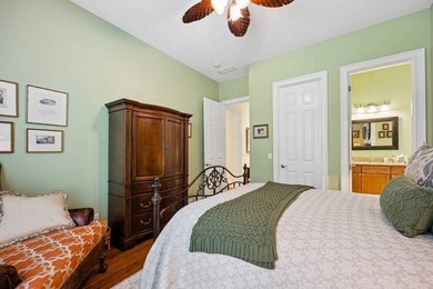 A TRULY EXCEPTIONAL ESTATE HOME METICULOUSLY MAINTAINED AND - photo 34