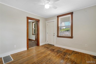 Fantastic opportunity to own commercial property in a prime