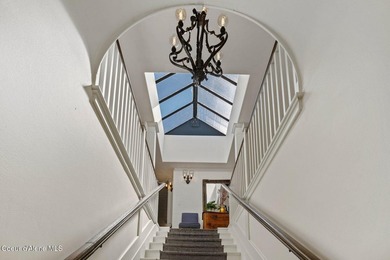 A RARE WATERFRONT INVESTMENT OPPORTUNITY IN THE HEART OF - photo 46