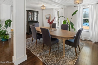 A RARE WATERFRONT INVESTMENT OPPORTUNITY IN THE HEART OF - photo 49