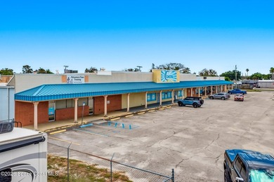 Well maintaned 26900 sf shopping Center on Merrit Island New - photo 10