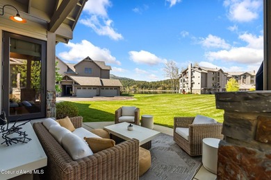 Rare opportunity to own a beautifully appointed, single-level - photo 3