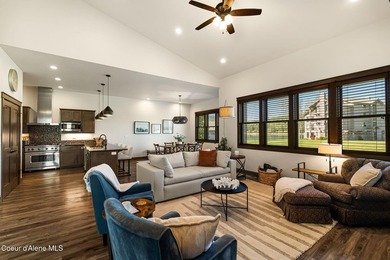 Rare opportunity to own a beautifully appointed, single-level - photo 8