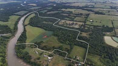 (private lake, pond, creek) Home For Sale in Chetopa Kansas