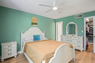 Priced to sell! This well-maintained 2-bedroom, 2-bathroom condo - photo 14
