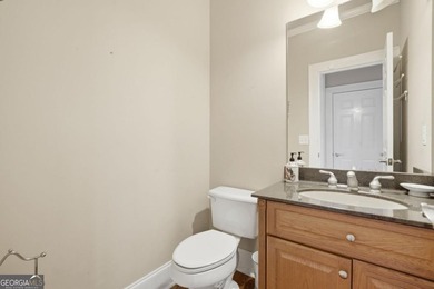 You will love this 6-bedroom home with the primary suite on the - photo 21