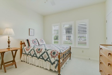 Welcome to 232 Fault Line Drive, a beautifully maintained - photo 22