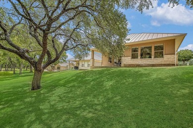 Welcome to 232 Fault Line Drive, a beautifully maintained - photo 27