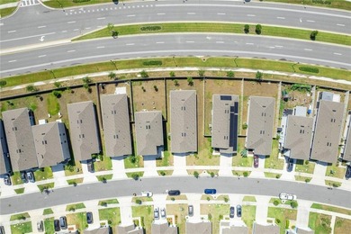 Welcome to this beautifully maintained 3-bedroom, 2-bathroom - photo 33