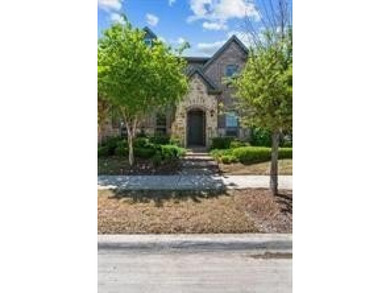 Lake Viridian Townhome/Townhouse For Sale in Arlington Texas