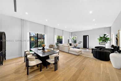 Located in the coveted High Pines, this fully renovated - photo 5
