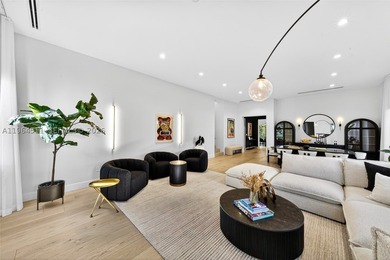 Located in the coveted High Pines, this fully renovated - photo 6
