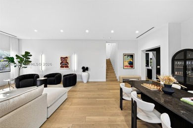 Located in the coveted High Pines, this fully renovated - photo 7