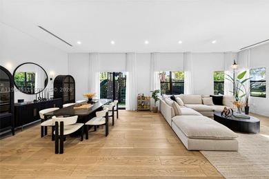 Located in the coveted High Pines, this fully renovated - photo 9