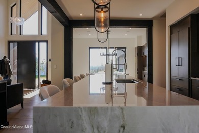 Contemporary mountain modern home FULLY FURNISHED by RH, located - photo 3