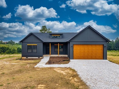 Smith Mountain Lake Home For Sale in Moneta Virginia