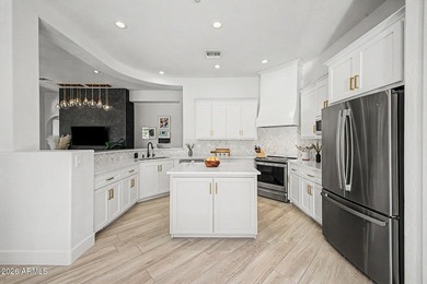 Stunning Remodeled Home Situated on a prime lot in Halcon at - photo 11