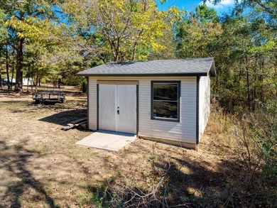 Private 6.75-Acre Retreat with Updated 3BR/2BA Home - Move-In - photo 13