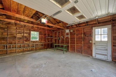 Charming Cape located in the desirable Stone Bridge area of - photo 13