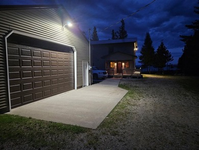 Experience the absolute pinnacle of Northern Michigan living in - photo 14