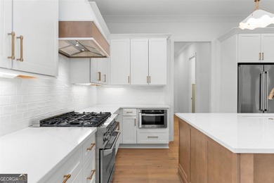 Welcome to a true masterpiece of modern living nestled within - photo 22