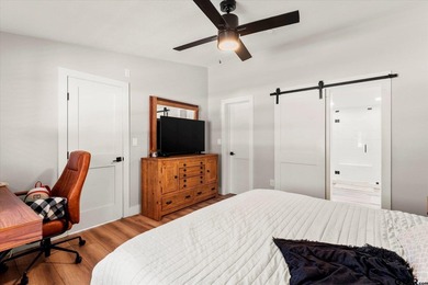 Private 6.75-Acre Retreat with Updated 3BR/2BA Home - Move-In - photo 34