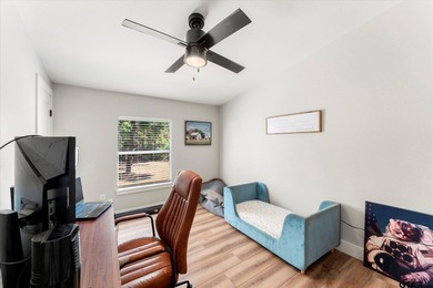 Private 6.75-Acre Retreat with Updated 3BR/2BA Home - Move-In - photo 40