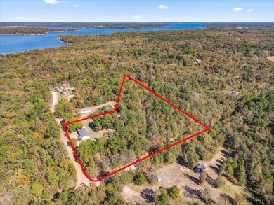Private 6.75-Acre Retreat with Updated 3BR/2BA Home - Move-In - photo 43