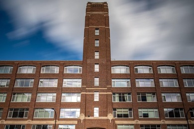 Live in the heart of the North Loop at Tower Lofts. This - photo 46