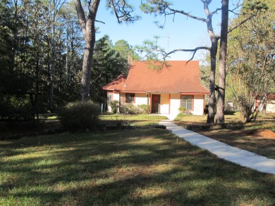 Lake Home For Sale in Defuniak Springs, Florida