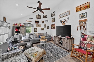 Completely rebuilt from the studs just five years ago, this - photo 8