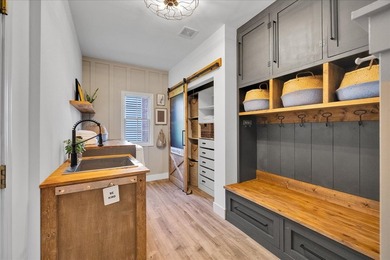 Chic and sophisticated, this picture-perfect brick and - photo 12