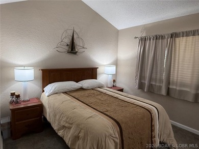 Better come and see this great Lakefront Condo!! Only one flight - photo 16