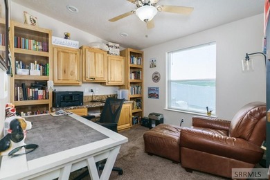 One-Level Living at its BEST! This 3 Bed and 3 Bath Home is set - photo 22