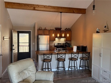 Better come and see this great Lakefront Condo!! Only one flight - photo 24