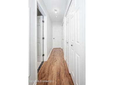Beautifully maintained, move-in ready home situated on a - photo 26
