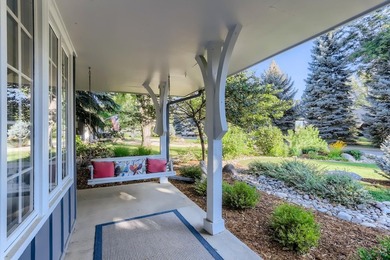 This home is special! Live the country club lifestyle perfectly - photo 5