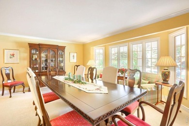 This home is special! Live the country club lifestyle perfectly - photo 8