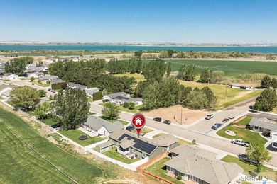 One-Level Living at its BEST! This 3 Bed and 3 Bath Home is set - photo 43