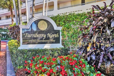 Welcome to elevated living at Turnberry Isle North. This - photo 5