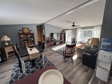 Very well maintained 3-bedroom, 2-bath home set on 5 private - photo 11