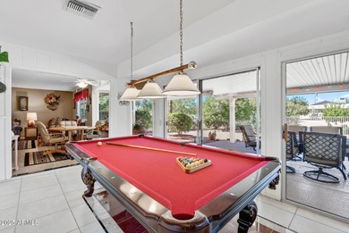 Great San Franciscan model tucked away in a quiet cul-de-sac on