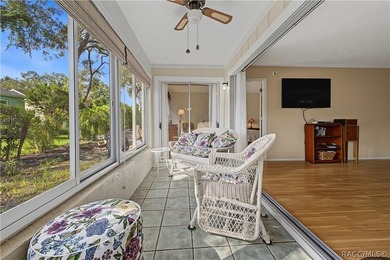 You'll love this beautifully maintained, furnished, 2-bedroom - photo 34