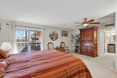 Great San Franciscan model tucked away in a quiet cul-de-sac on