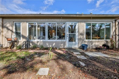 You'll love this beautifully maintained, furnished, 2-bedroom - photo 38