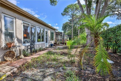 You'll love this beautifully maintained, furnished, 2-bedroom - photo 39
