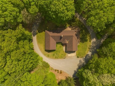 Lakeview Farms  Home For Sale in Ashland Virginia